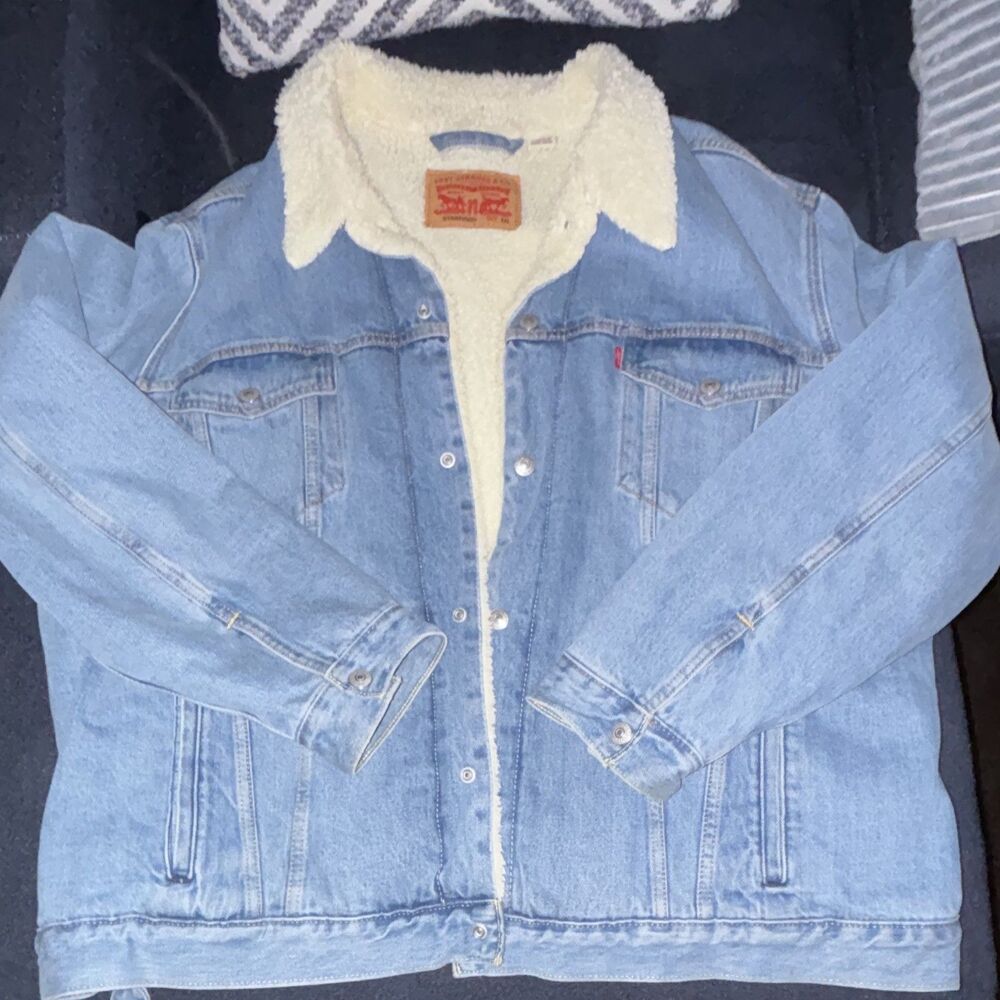 Levi's Sherpa Lined Trucker Denim Jacket Men's 2XL Blue Ivory Button Pockets